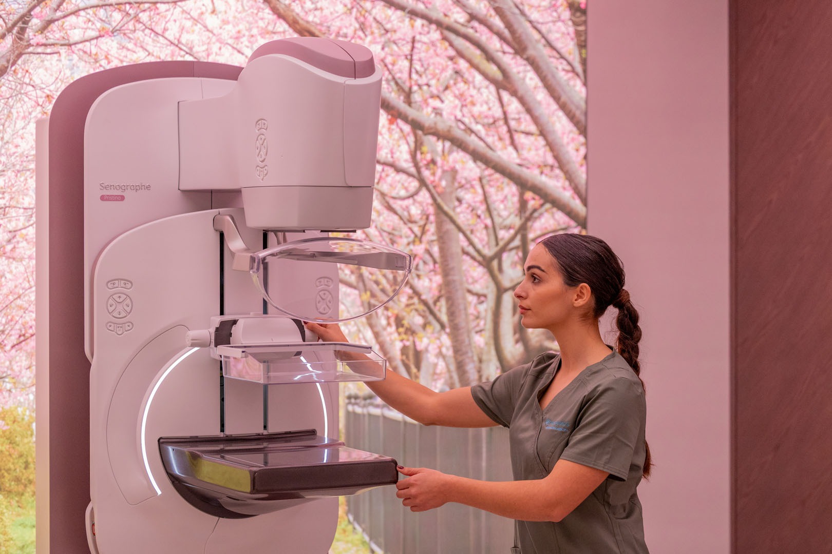 Ψηφιακός Μαστογράφος Τομοσύνθεσης Senographe Pristina 3D Mammography System