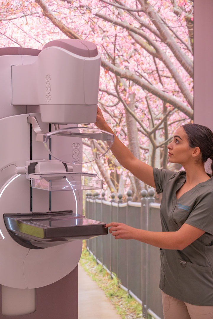 Ψηφιακός Μαστογράφος Τομοσύνθεσης Senographe Pristina 3D Mammography System